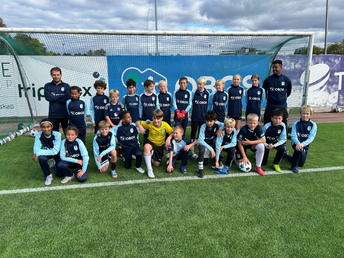 Ibraheem og Jakob har trent gutter og jenter født 2014 og 2015.